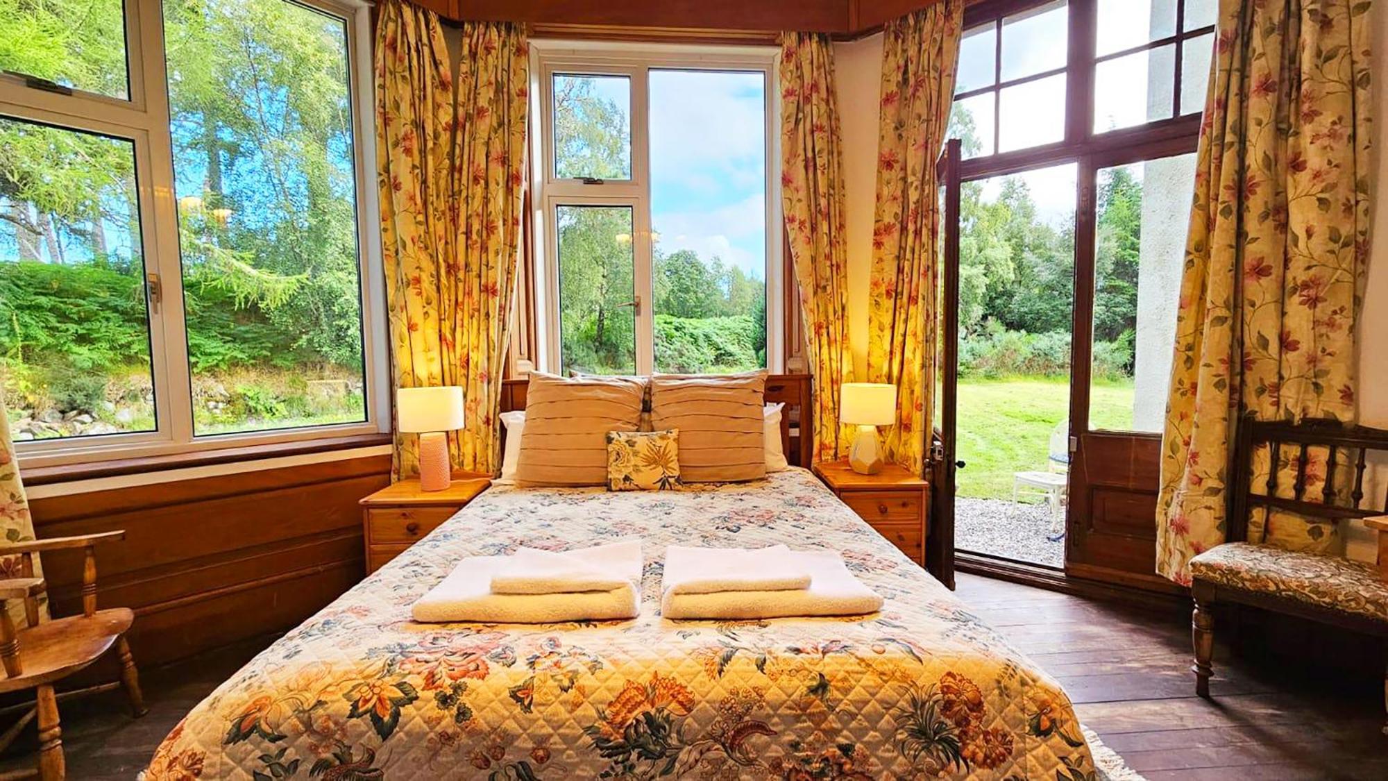 The Falls - Value At Aultnagar Estate Homestay Lairg