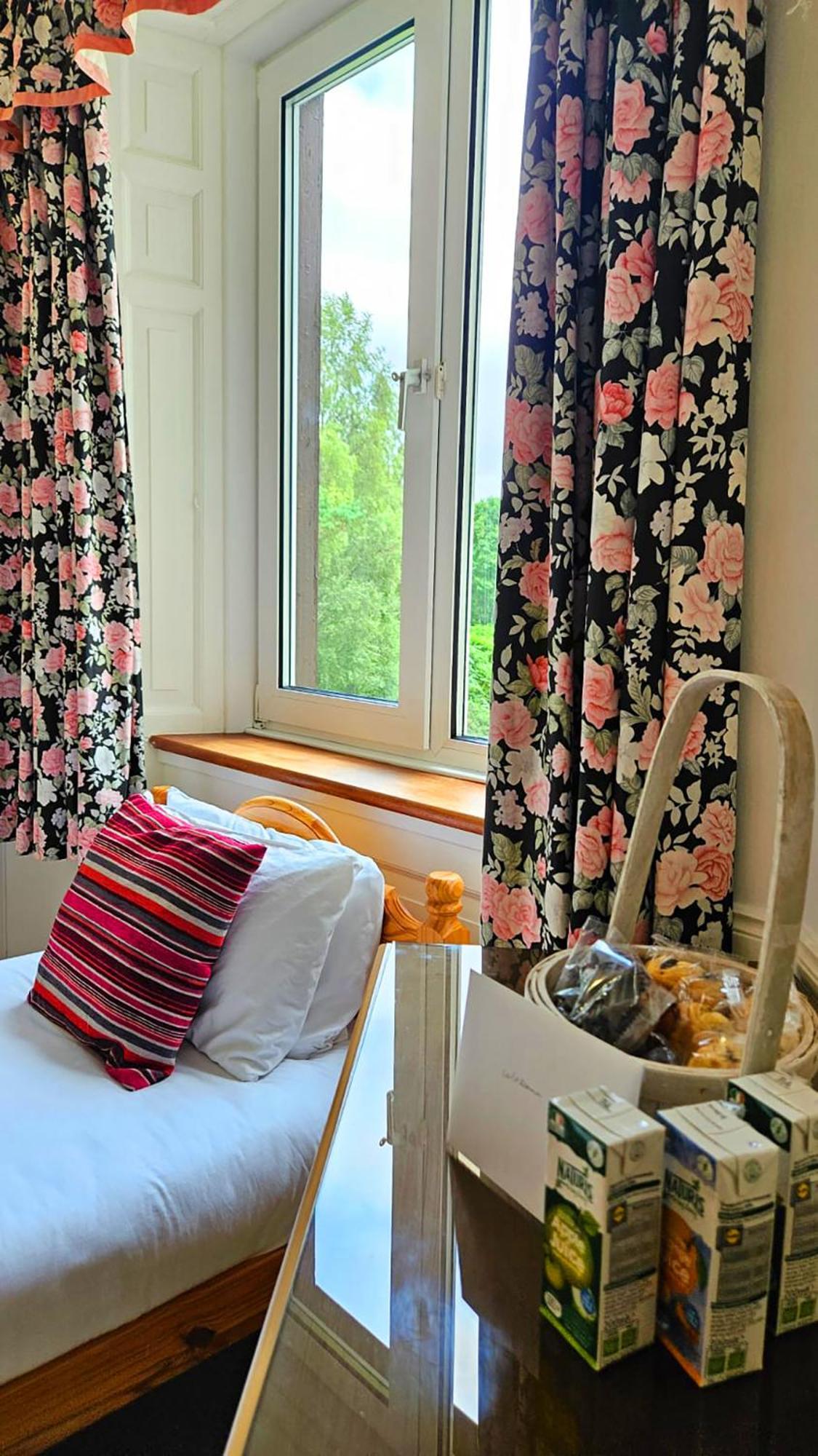 The Falls - Value At Aultnagar Estate Homestay Lairg